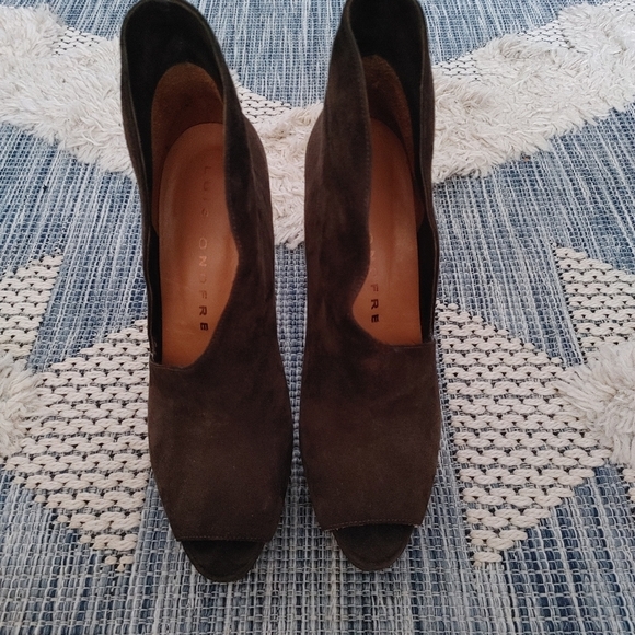 Gorgeous Luis Onofre Peep Toe Heels Size 9 - Picture 5 of 11